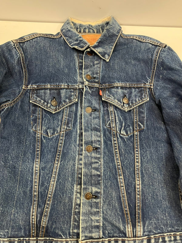 リーバイス Levi's 70's 70年代 71205 BIGE ロング丈 ボタン裏524刻印 ケアタグ デニムジャケット Gジャン 4th トラッカージャケット VINTAGE ヴィンテージ MADE IN USA アメリカ製 ジャケット ブルー 101MT-5397