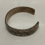 【曜日割引対象外】 【中古】ワンズワーカー ONE'S WORKER 唐草 金メタル メンズジュエリー・アクセサリー バングル シルバー 201goods-685 VB