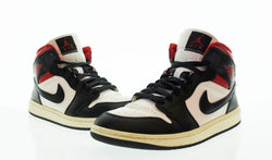 ナイキ NIKE WMNS AIR JORDAN 1 MID ウィメンズ エア ジョーダン 1 ミッド スニーカー 黒 BQ6472-061 メンズ靴 スニーカー ブラック 28cm 103S-707