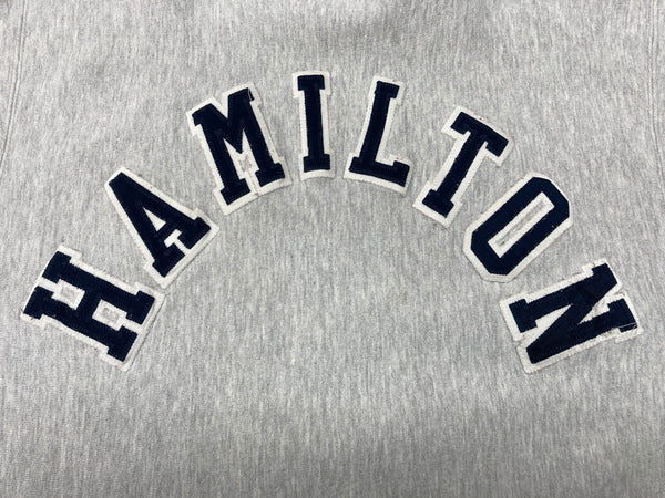 チャンピオン Champion 90s 90年代 刺繍タグ REVERSE WEAVE リバースウィーブ  USA製 HAMILTON カレッジ アーチロゴ 刺繍 ワッペン 灰色 スウェット 刺繍 グレー 2XLサイズ 104MT-2283