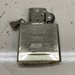 【曜日割引対象外】 【中古】ジッポー ZIPPO 2000年製 KEEPER OF THE FLAME 炎の番人 箱付き USA製 メンズジュエリー・アクセサリー その他 シルバー 201goods-748 VB