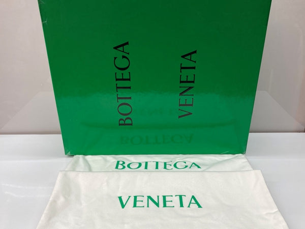 ボッテガヴェネタ BOTTEGA VENETA TIRE BOOT MILITARY CALF タイヤ ブーツ ミリタリー カーフ アンクル 厚底 革靴 赤 黒 630284 VBS50 1507 メンズ靴 ブーツ サイドゴア ブラック サイズ 42 104S-977