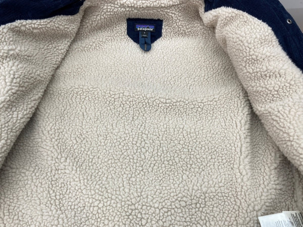 パタゴニア Patagonia 20AW PILE LINED TRUCKER JACKET トラッカー ジャケット 裏ボア ボタン コーデュロイ アウトドア アウター 紺 26520FA20 ジャケット ロゴ ネイビー Sサイズ 104MT-2154