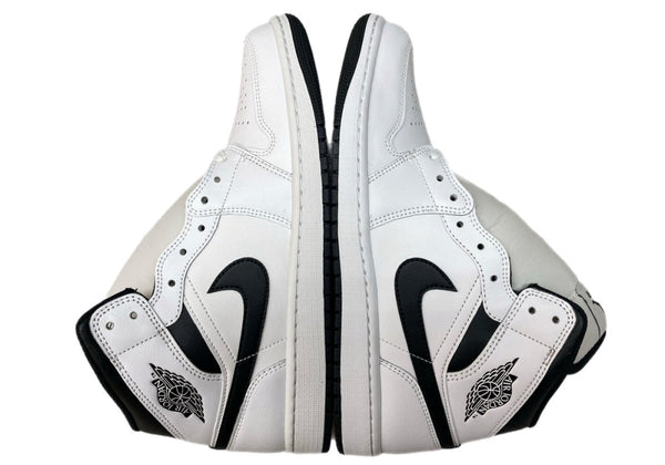 ナイキ NIKE 23年製 AIR JORDAN 1 MID エア ジョーダン ミッド AJ1 ジャンプマン バスケ シューズ 白 黒 DQ8426-132 メンズ靴 スニーカー ホワイト 28cm 104S-874