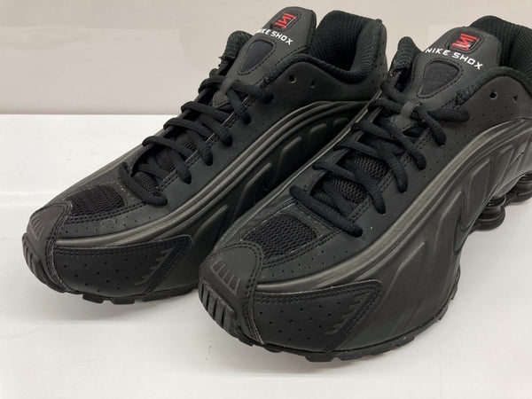 ナイキ NIKE 24年製 SHOX R4 ショックス オールブラック ローカット シューズ 黒 HQ1988-001 メンズ靴 スニーカー ブラック 27cm 104S-927