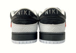 ナイキ NIKE 23年製 × TIGHTBOOTH タイトブース SB DUNK LOW PRO ダンク ロー プロ スケートボード 白 黒 FD2629-100 メンズ靴 スニーカー ホワイト 27cm 104-shoes514