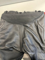 シンプソン SIMPSON 本皮 レザーパンツ バイカーパンツ ツーリング バイク用品 黒  ボトムスその他 ブラック Lサイズ 101MB-777