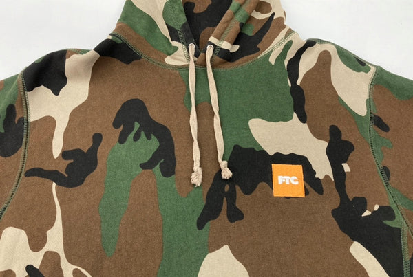 エフティーシー FTC BOX LOGO PULLOVER HOODY ボックス ロゴ プルオーバー フーディ パーカー 迷彩  FTC025SPSW01 パーカ カモフラージュ・迷彩 マルチカラー Lサイズ 104MT-2316