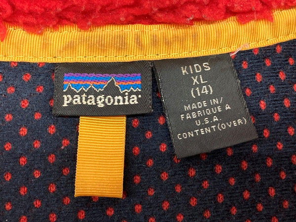 パタゴニア Patagonia レトロX ボアベスト フリース アウトドア 胸ポケット ロゴ刺繡 キッズ規格 USA製 RED 赤 STYLE65561 ベスト ロゴ レッド KIDS XL(14) 104LT-259