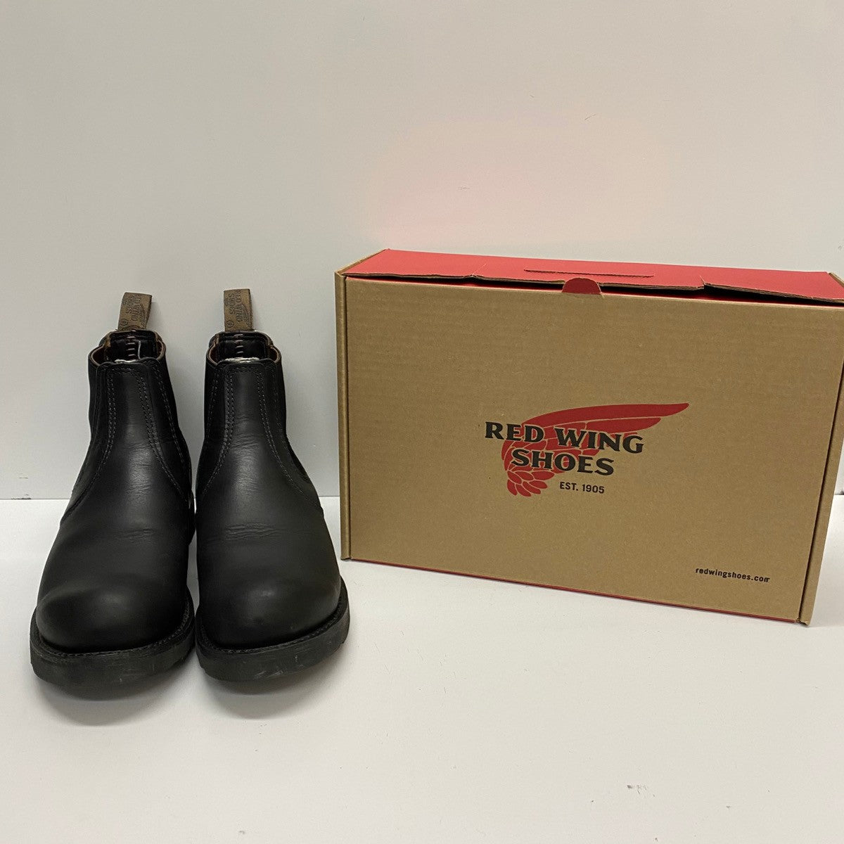 うしサイト 曜日割引対象外】 レッドウィング RED WING CLASSIC CHELSEA 8.5D 24年