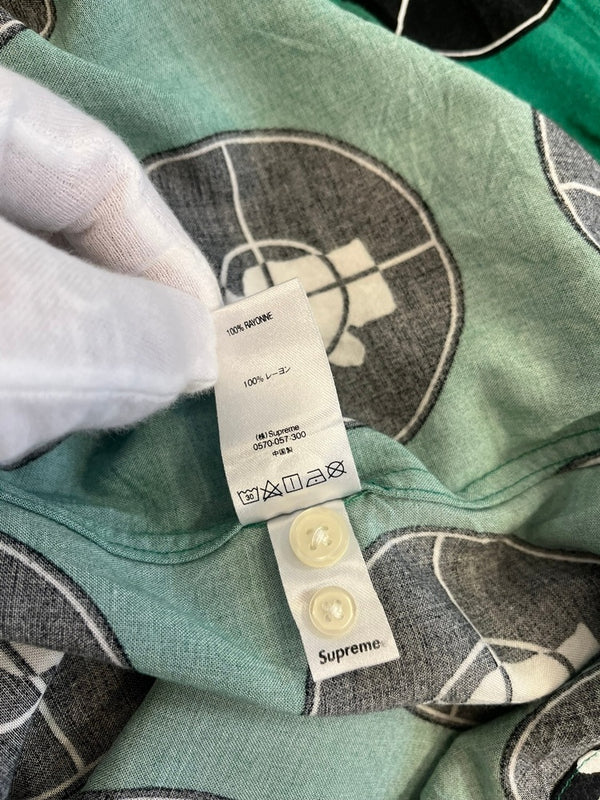 シュプリーム SUPREME ×UNDER COVER ×PUBLIC ENEMY 18SS RAYON SHIRT コラボ アンカバ レーヨンシャツ 緑 半袖シャツ マルチカラー Mサイズ 101MT-5047