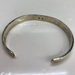 【曜日割引対象外】【中古】アリゾナフリーダム ARIZONA FREEDOM 太陽神 唐草 石付き メンズジュエリー・アクセサリー バングル シルバー 201goods-795 VB