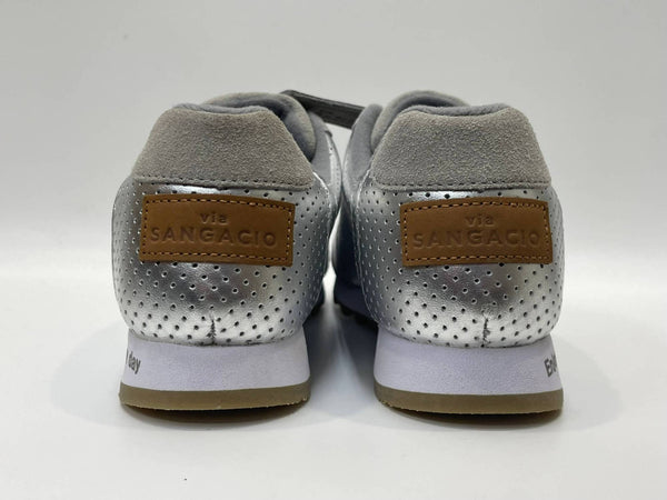 サンガッチョ via SANGACIO ×Wako’s Room ワコーズルーム シルバーレザー×グレースエード イニシャルS レディース靴 スニーカー シルバー 23cm 601sh-51