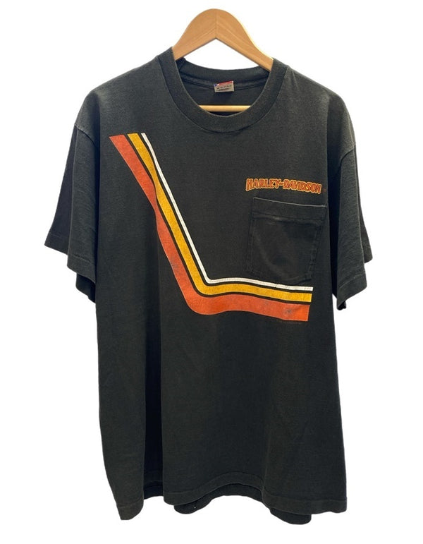 ハーレーダビッドソン Harley-Davidson 80s ©1983 ヴィンテージ Vintage アメリカ製 ポケット プリントTシャツ US古着 黒 XL Tシャツ ブラック LLサイズ 101MT-2989