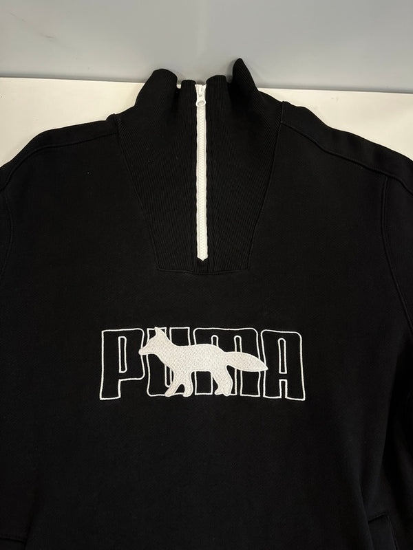 メゾンキツネ MAISON KITSUNE プーマ PUMA コラボ ハーフジップ ロゴ刺繍 長袖 黒 532322-01 スウェット ブラック Mサイズ 101MT-4165
