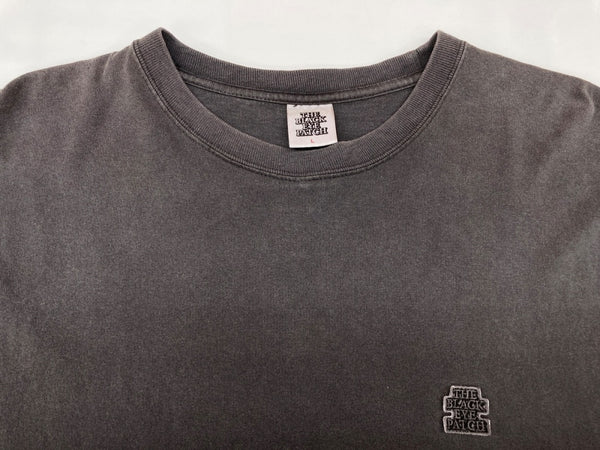 ブラックアイパッチ BlackEyePatch TEE 半袖 カットソー コットン クルーネック プルオーバー ロゴパッチ 刺繍 GRAY 灰色 Tシャツ ワンポイント グレー Lサイズ 104MT-1896