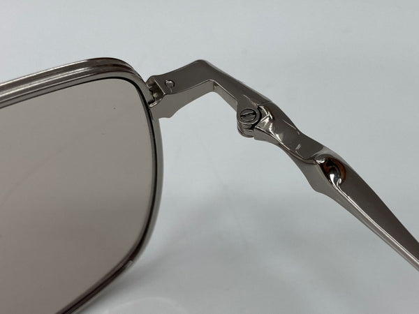 ジェントルモンスター GENTLE MONSTER BOLD ACADEMYA 02 メタル スクエアフレーム サングラス アイウェア 眼鏡 銀 眼鏡・サングラス サングラス 無地 シルバー 104G-38