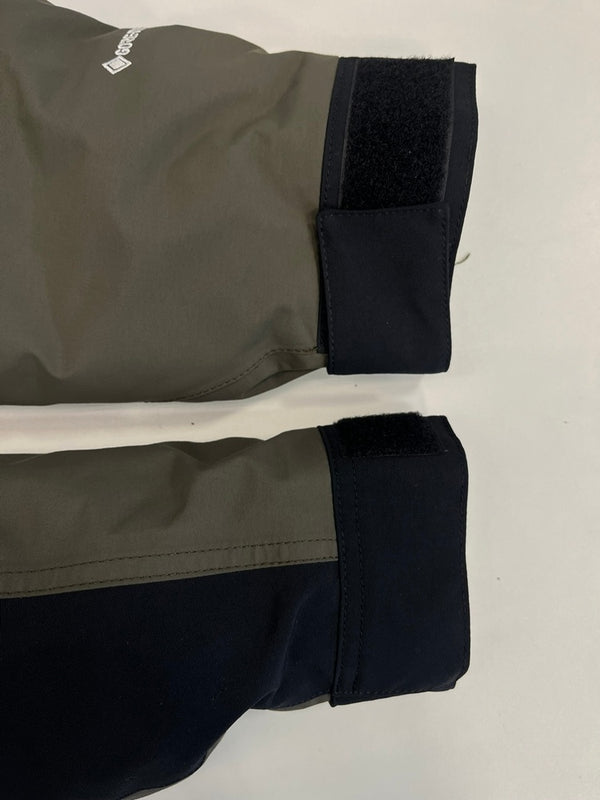 ノースフェイス THE NORTH FACE マウンテンダウンジャケット ニュートープ ND91930 ジャケット カーキ Mサイズ 101MT-4768