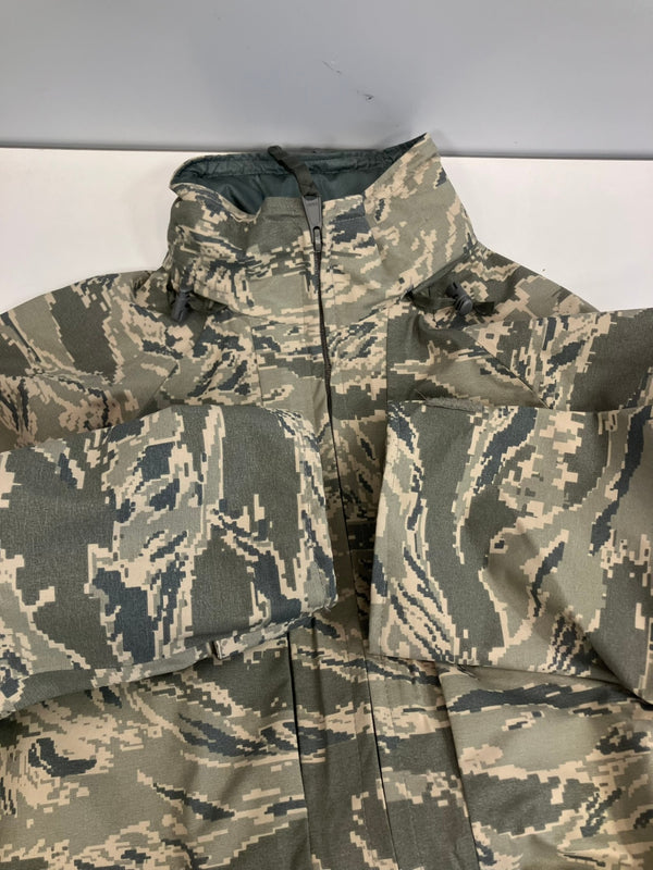 ミリタリー military US ARMY ECWCS GEN2 LEVEL5 ACU ゴアテックスパーカー GORE-TEX 迷彩 ミリタリー ジャケット UCP デジカモ 米軍 ソフトシェル ジャケット  L/R ジャケット カーキ Lサイズ 101MT-4909