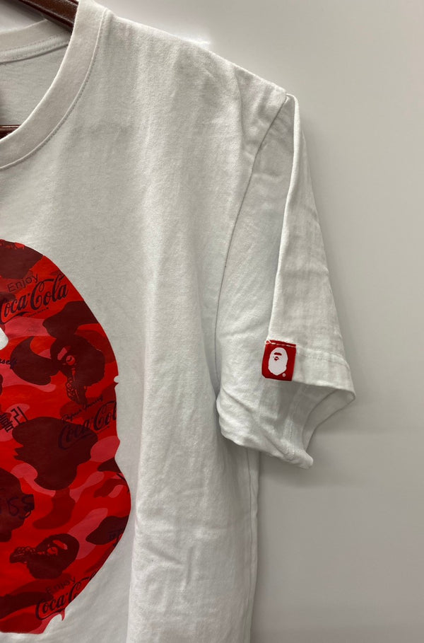 ア ベイシング エイプ A BATHING APE × コカ・コーラ COCA-COLA Tシャツ ホワイト