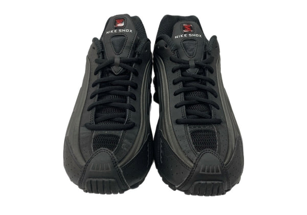 ナイキ NIKE 24年製 SHOX R4 ショックス オールブラック ローカット シューズ 黒 HQ1988-001 メンズ靴 スニーカー ブラック 27cm 104S-927