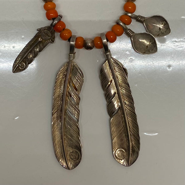 【曜日割引対象外】 【中古】タディアンドキング TADY&KING フェザー シルバー ビーズ セット ペンダントトップ メンズジュエリー・アクセサリー インディアンジュエリー ネックレス・ペンダント シルバー 201goods-581 VB