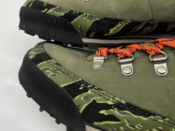 ザノースフェイス THE NORTH FACE × STUSSY ステューシー × UNDEFEATED アンディフィーテッド Back-To-Berkeley Boot  ブーツ アウトドア シューズ 緑 メンズ靴 ブーツ その他 カーキ 26.5cm 104S-970