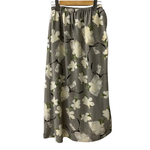 カネコイサオ kaneko isao ワンダフルワールド 花束 バラ柄 ロングスカート スカート グレー 201LB-105