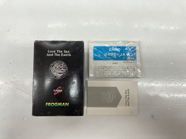 ジーショック G-SHOCK CASIO カシオ FROGMAN フロッグマン 雨蛙 耐衝撃構造 20気圧防水 2422 緑 GW-200F メンズ腕時計グリーン 104T-15