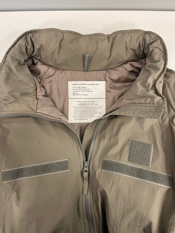 ミリタリー military US.ARMY ECWCS LEVEL7 EXTREME COLD WEATHE  8415-01-538-2023 ジャケット ベージュ Mサイズ 101MT-5371