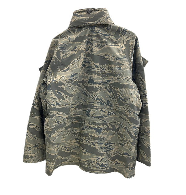 ミリタリー military DEAD STOCK US ARMY ECWCS GEN2 LEVEL5 ACU ゴアテックスパーカー GORE-TEX 迷彩 ミリタリー ジャケット UCP デジカモ 米軍 ソフトシェル ジャケット  MEDIUM-REGULAR ジャケット カーキ Mサイズ 101MT-4910
