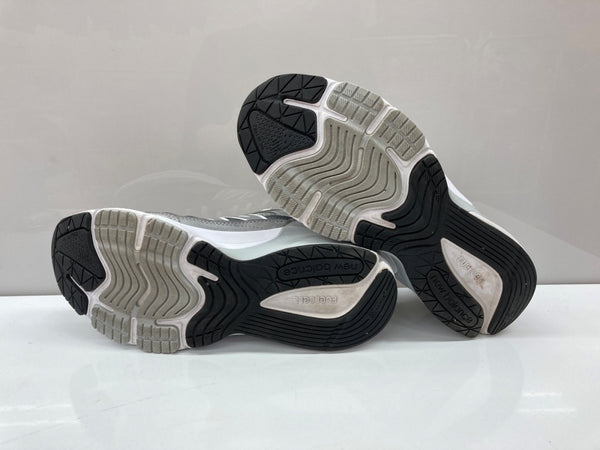 ニューバランス new balance 22年製 M990 V6 FuelCell ランニング ローカット シューズ USA製 灰 M990GL6 メンズ靴 スニーカー グレー 25.5cm 104S-925