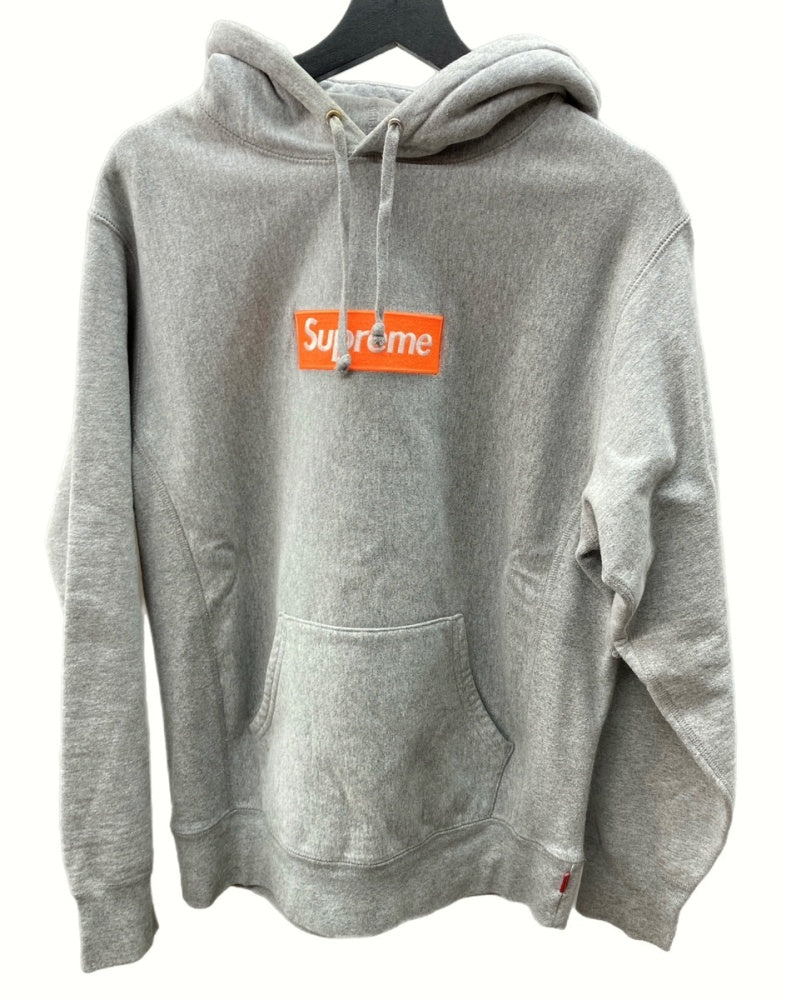 シュプリーム SUPREME 17AW Box Logo Hooded Sweatshirt ボックスロゴ プルオーバー パーカー フーディ 刺繡  GRAY パーカ ロゴ グレー Mサイズ 104MT-379 | 古着通販のドンドンサガール