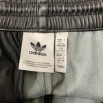 アディダス adidas フェイクレザー アディカラー スリーストライプス ファイヤー バード トラックパンツ  IZ4038 ボトムスその他 ブラック Lサイズ 201MB-1031