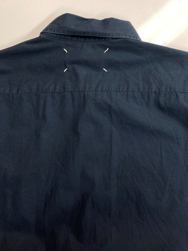 メゾンマルジェラ Maison Margiela BUTTONDOWN SHIRT ボタンダウン シャツ ここのえ期 長袖 紺 サイズ 46 長袖シャツ 無地 ネイビー 104MT-2135