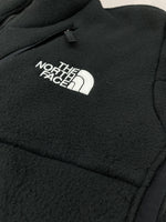 ザノースフェイス THE NORTH FACE TRANS ANTARCTICA FLEECE JACKET トランス アンターティカ フリース ジャケット ジップアップ 国旗 アウトドア 黒 NA72235 ジャケット ロゴ ブラック Mサイズ 104MT-2191