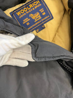 ウールリッチ WOOLRICH ARCTIC PARKA アークティックパーカ ダウンジャケット フード ファー 1502284 US：XS EU：S ジャケット ブラック 101MT-5381