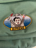 シュプリーム SUPREME Vampire Boy Backpack ヴァンパイアボーイ 緑 バッグ メンズバッグ バックパック・リュック グリーン 101bag-182