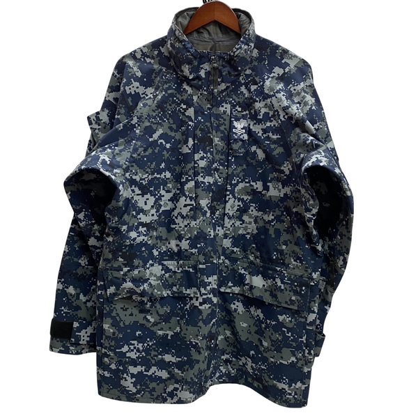 【曜日割引対象外】 ミリタリー MILITARY US.NAVY GORE-TEX WORKING PARKA デジタルカモ 8415-01-539-9872 ジャケット ブルー Mサイズ 201MT-4438 VB