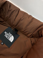 ザノースフェイス THE NORTH FACE NUPTSE DOWN VEST ヌプシ ダウン ベスト ジップアップ ツートン アウトドア アウター 茶 ND92232 ベスト ロゴ ブラウン Mサイズ 104MT-2166