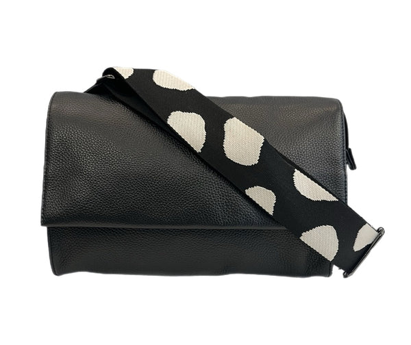 イアパピヨネ ear PAPILLONNER ワイドテープショルダーバッグ 黒無地×ダルメシアン柄テープ レザーバッグ バッグ レディースバッグ ショルダーバッグ・メッセンジャーバッグ ブラック 101bag-194