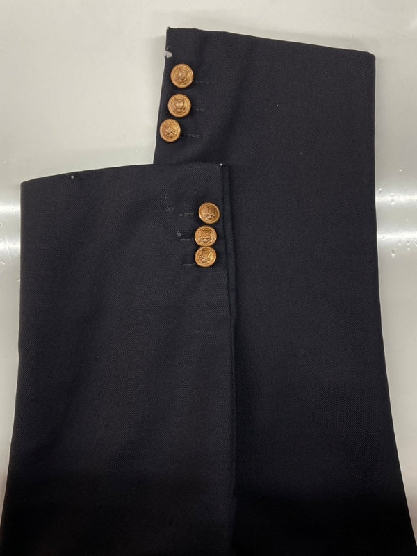 ジェイプレス J.PRESS TAILORED JACKET テーラード ジャケット NEW ENGLAND MODEL 金ボタン ブレザー 黒 021-5-BZ-OV サイズ C94-W80-T175 A6 ジャケット 無地 ブラック 104MT-1779