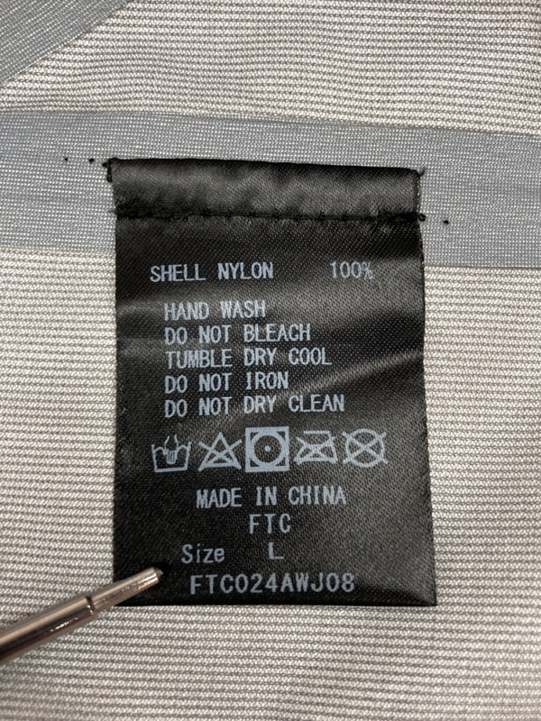 エフティーシー FTC 3-LAYER SHELL JACKET スリー レイヤー シェル ジャケット マウンテンパーカー 黒 FTC024AWJ08 ジャケット ロゴ ブラック Lサイズ 104MT-2301