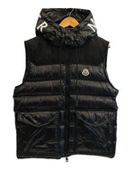 モンクレール MONCLER 22 MONCLER GENICHI GILET ロゴ ダウンベスト 2WAY フード着脱 黒 サイズ2 ベスト ブラック 101MT-5413