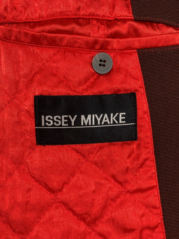 イッセイミヤケ ISSEY MIYAKE TAILORED JACKET テーラード ジャケット キルティング スーツ アウター 茶 ME43-FD024 ジャケット 無地 ブラウン Sサイズ 104MT-2094