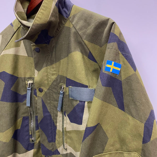 【曜日割引対象外】 ミリタリー MILITARY スウェーデン軍 M90 フィールドジャケット Active Life Equipment ALE ジャケット グリーン 201MT-4890 VB