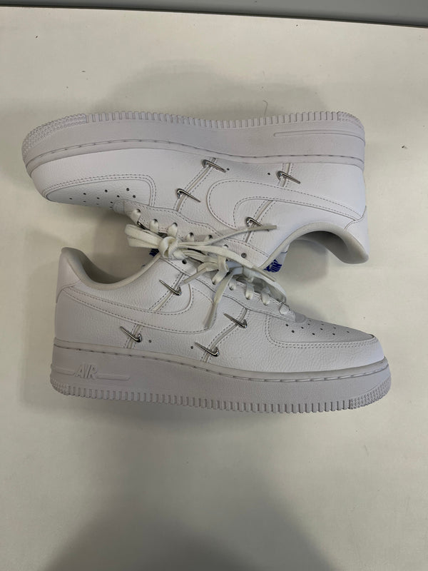 ナイキ NIKE Women's Air Force 1 Low ’07 LX Sisterhood CHROME LUEX ナイキ ウィメンズ エアフォース1 ロー ’07 LX シスターフッド CT1990-100 レディース靴 スニーカー ホワイト 25cm 101sh-2391