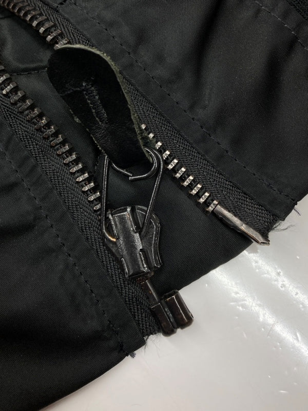 アルファインダストリーズ ALPHA INDUSTRIES B-15D FLIGHT JACKET フライト ジャケット MA-1 襟ファー ジップアップ アウター 黒 ジャケット ロゴ ブラック Mサイズ 104MT-2145