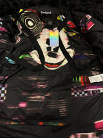 デシグアル DESIGUAL ミッキーマウス パデッドコート 黒 総柄 ディズニーコラボ ジャケット ブラック SSサイズ XS 101LT-240