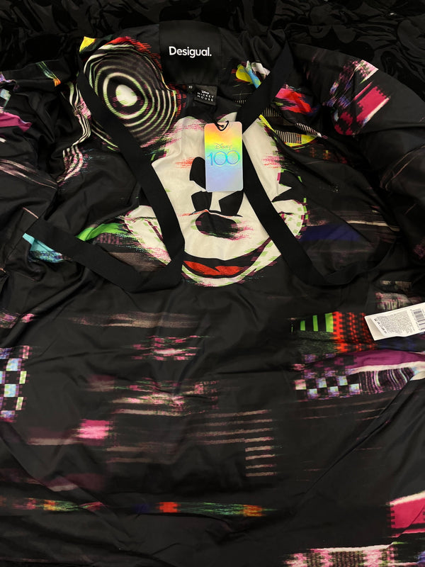 デシグアル DESIGUAL ミッキーマウス パデッドコート 黒 総柄 ディズニーコラボ ジャケット ブラック SSサイズ XS 101LT-240